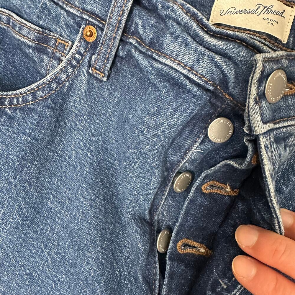 Universal Thread Highest Straight Button Front Medium Wash Jeans - Picture 7 of 7